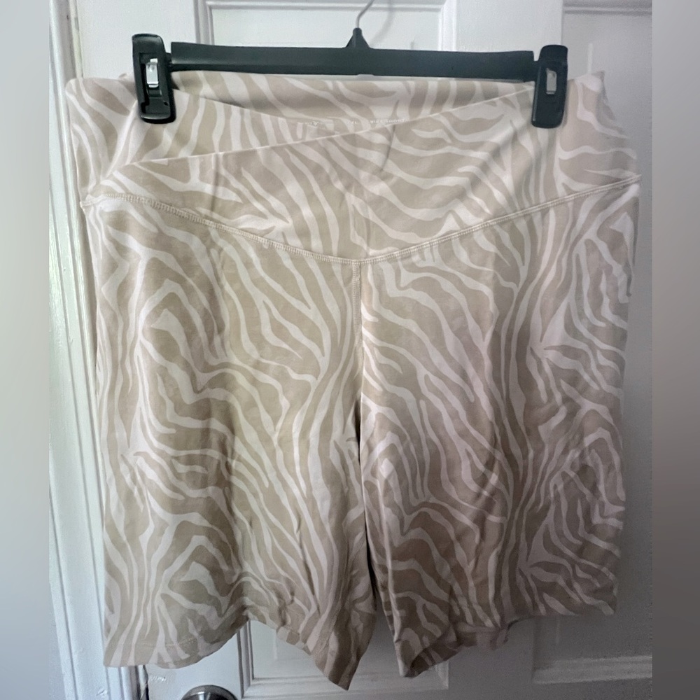 Old Navy Powerchill Biker Shorts - Size XXL